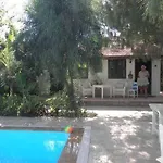 Jenny's House Hotel