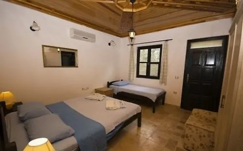 Jenny's House 3* Селемие